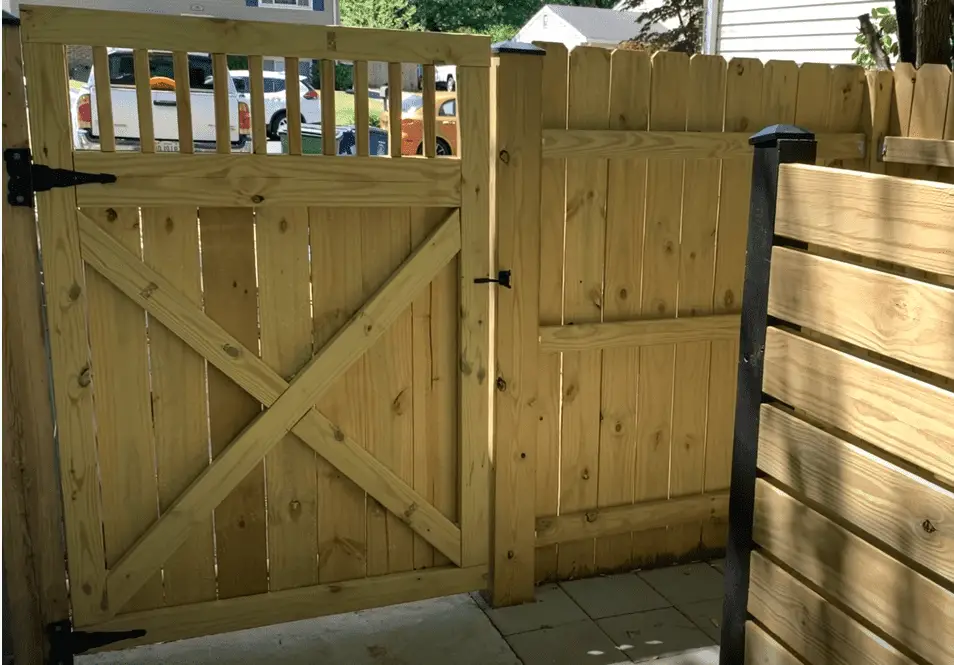 Build a Timber Gate: Step-by-Step Guide