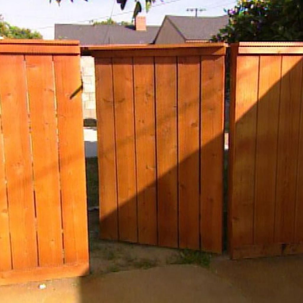 The Ultimate Guide to Building Your First Wooden Gate The Ultimate Guide to Building Your First Wooden Gate